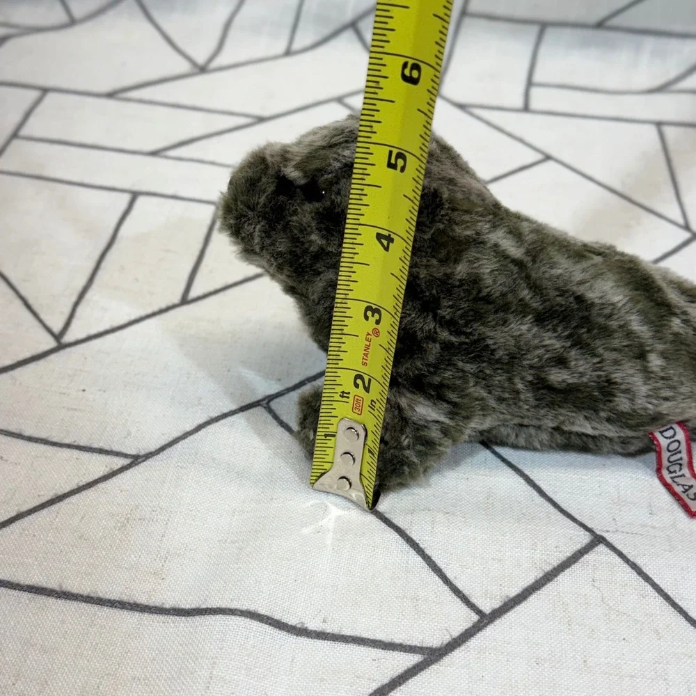Douglas Plush Seal Pup 8.5